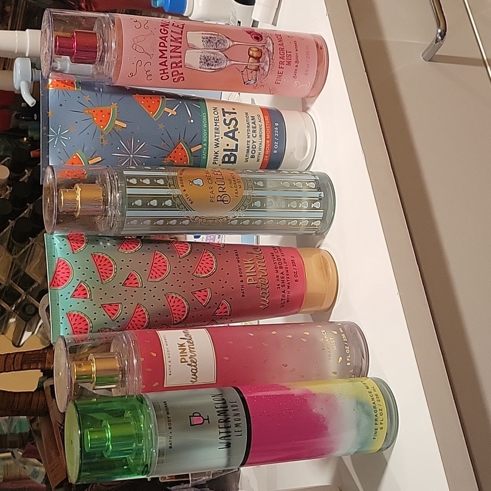 6 bath and body works products new/ barely used